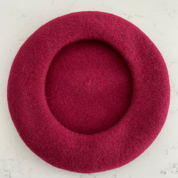 Classic Stylish 100% Wool Beret in Burgundy Red Sz OS - Picture 4 of 7